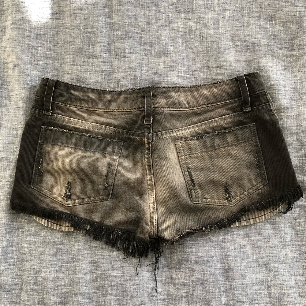 Black distressed denim Carman mini shorts - Picture 7 of 7